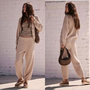 Free People FP Beach Hailee Knit Ankle Pants Jogger Balloon Size Small Cream Tan